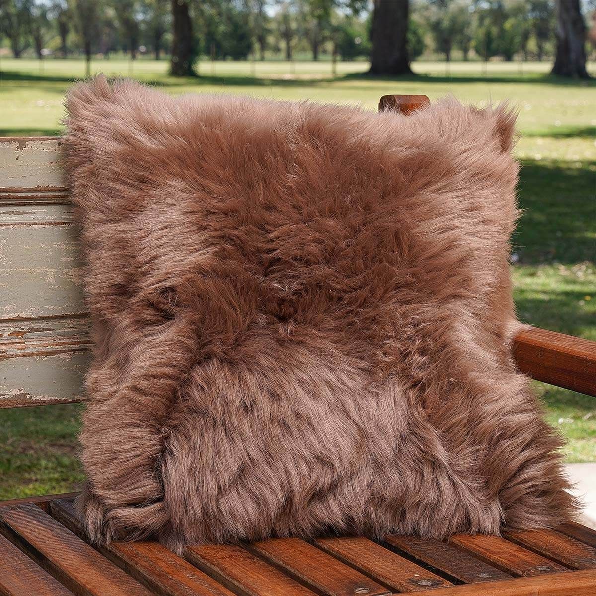 GENERICO - Cojín Decorativo de Piel de Oveja Punta Natural 40 x 40 cm - Beige Oscuro