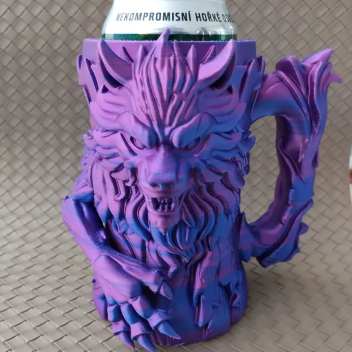 GENERICO - Soporte Lata - Diseño Werewolf