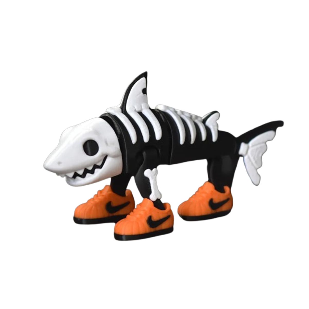 GENERICO - Juguete Italian Brainrot Articulado - Tralalero Tralala Halloween