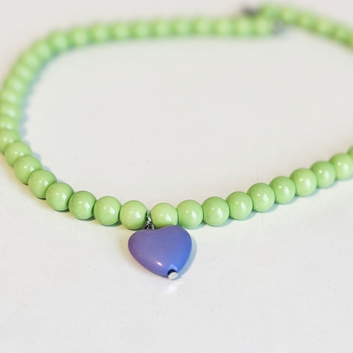 VC ACCESORIOS - Collar de Cuentas dije Corazon Lila