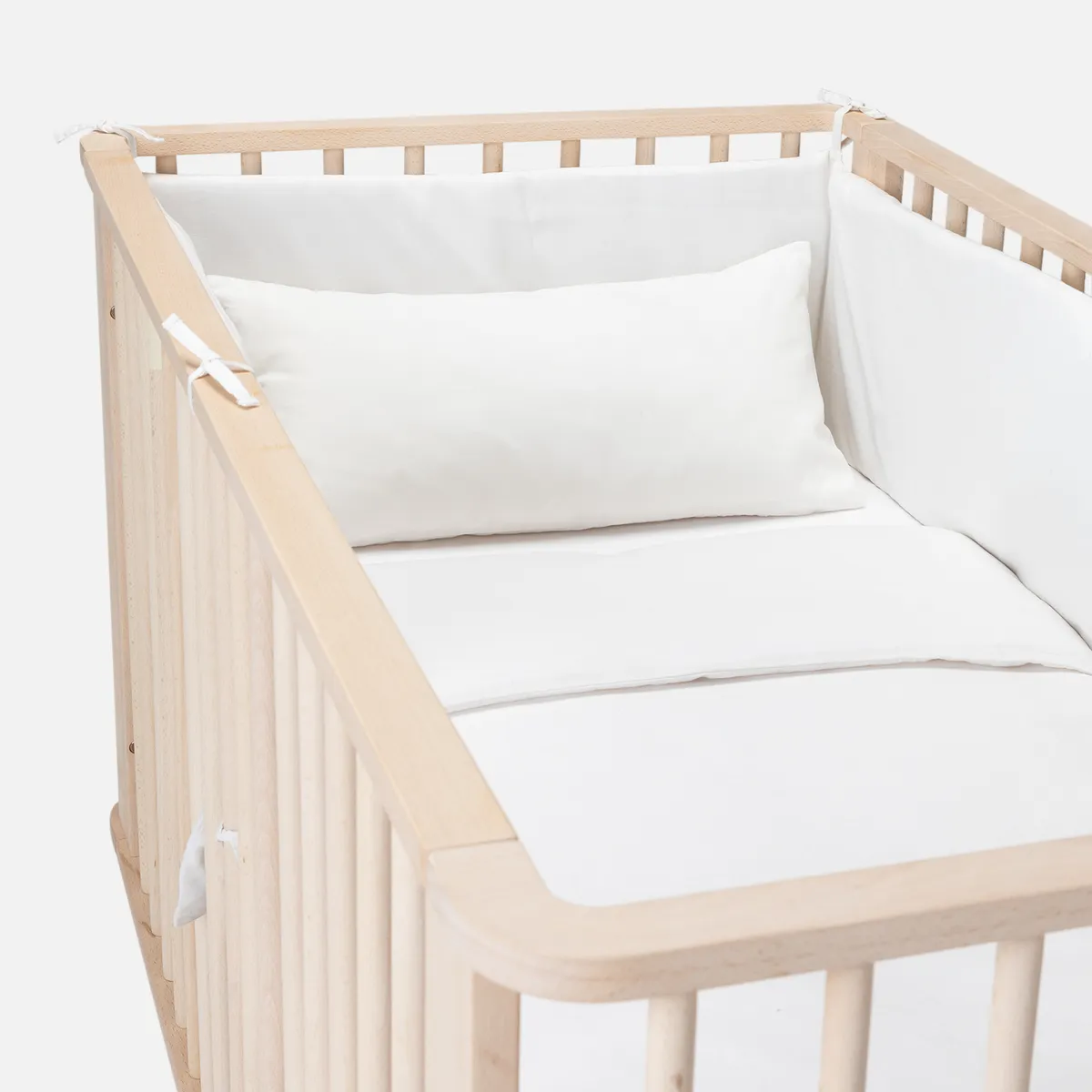 BABYROSEN - Protector De Cuna Lino Blanco