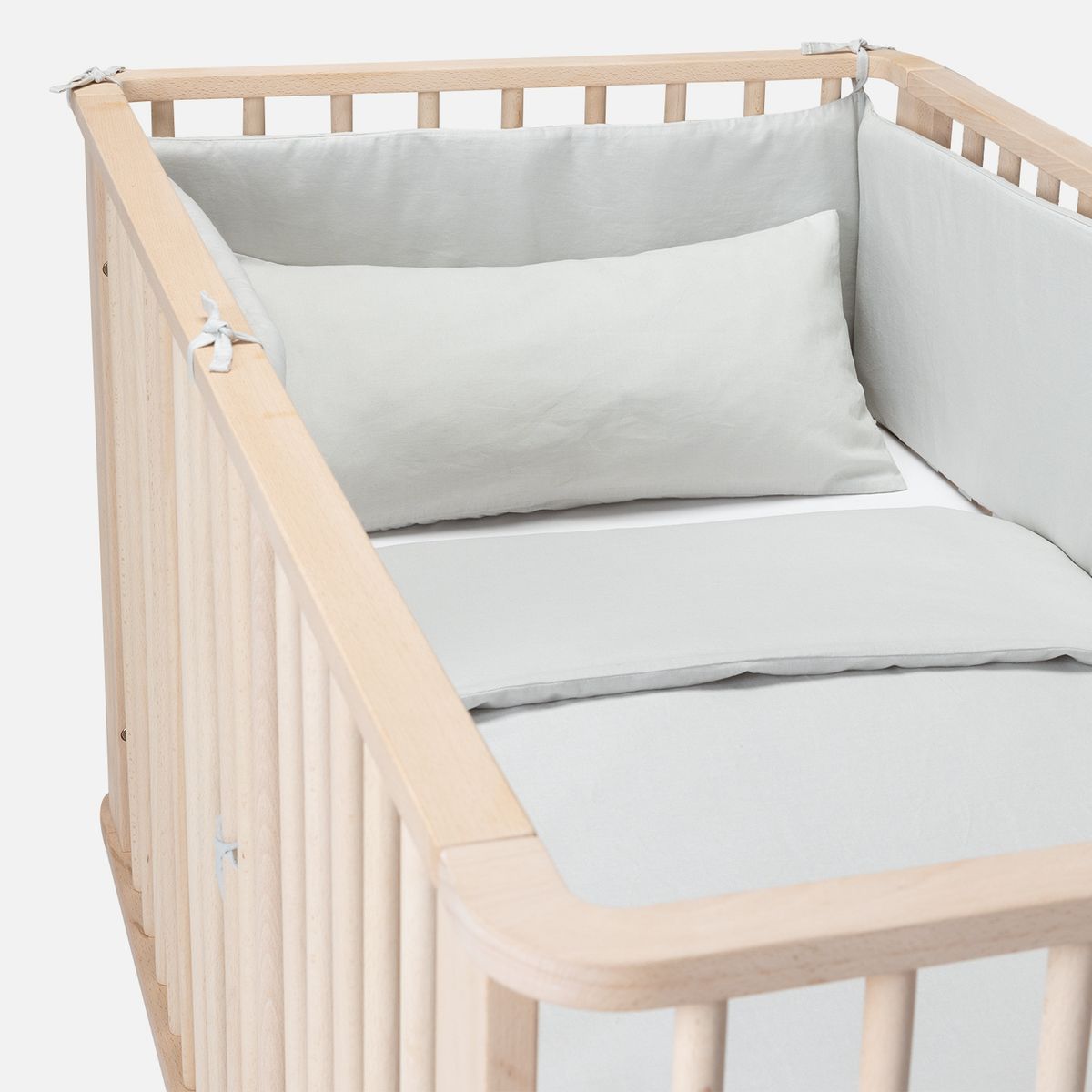 BABYROSEN - Protector De Cuna Lino Salvia