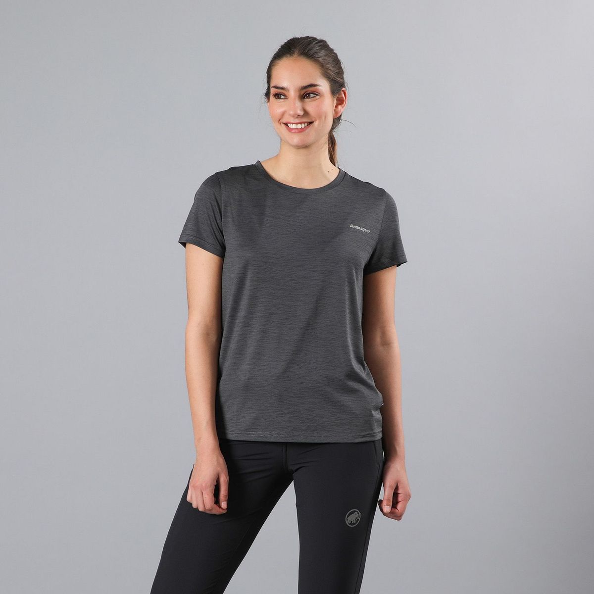 ANDESGEAR - Polera Mujer Manquehuita Negro Andesgear