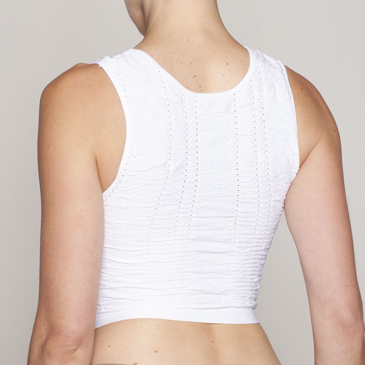 MONARCH - Polera Crop Relieves Lasst