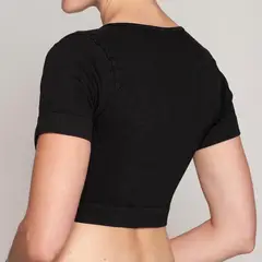 MONARCH - Polera Crop Manga Corta Lasst