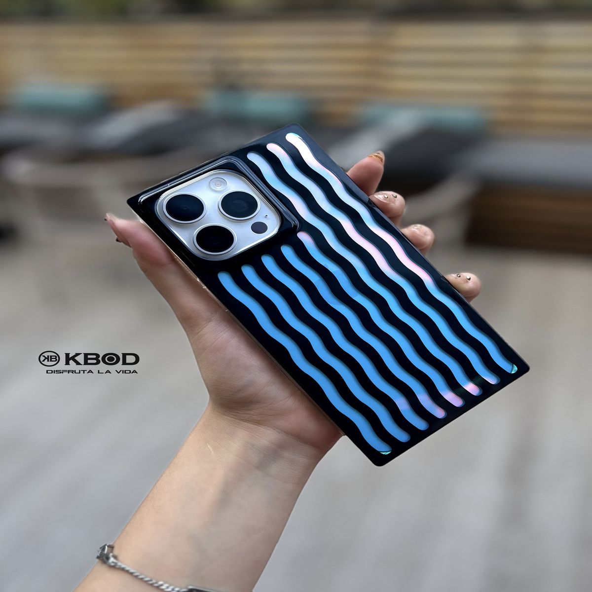 KBOD - Carcasa Antigolpes Kbod Blox Line A87 Para iPhone 15 Pro Max Rosa