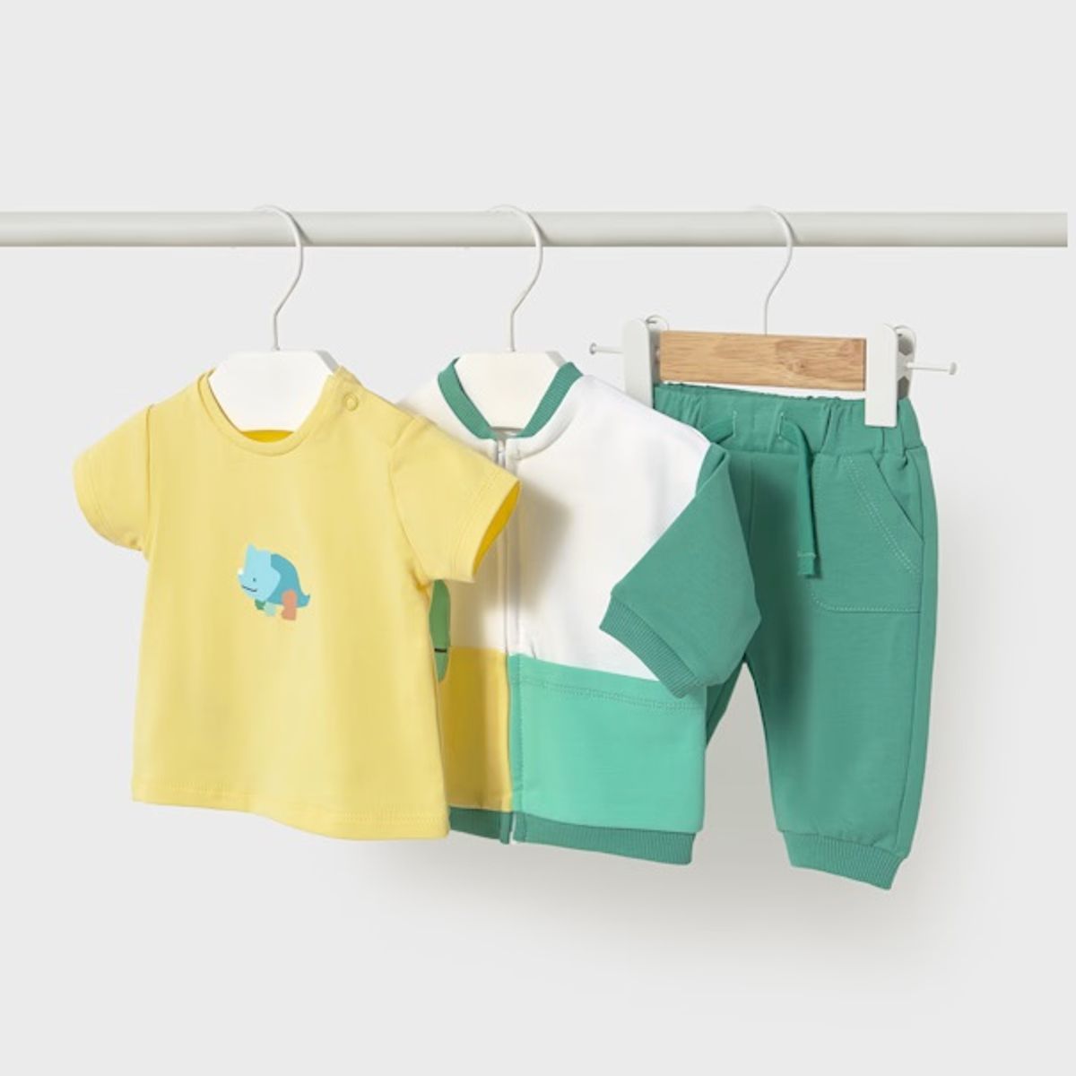 MAYORAL - Conjunto tipo Chándal con camiseta animal recién nacido