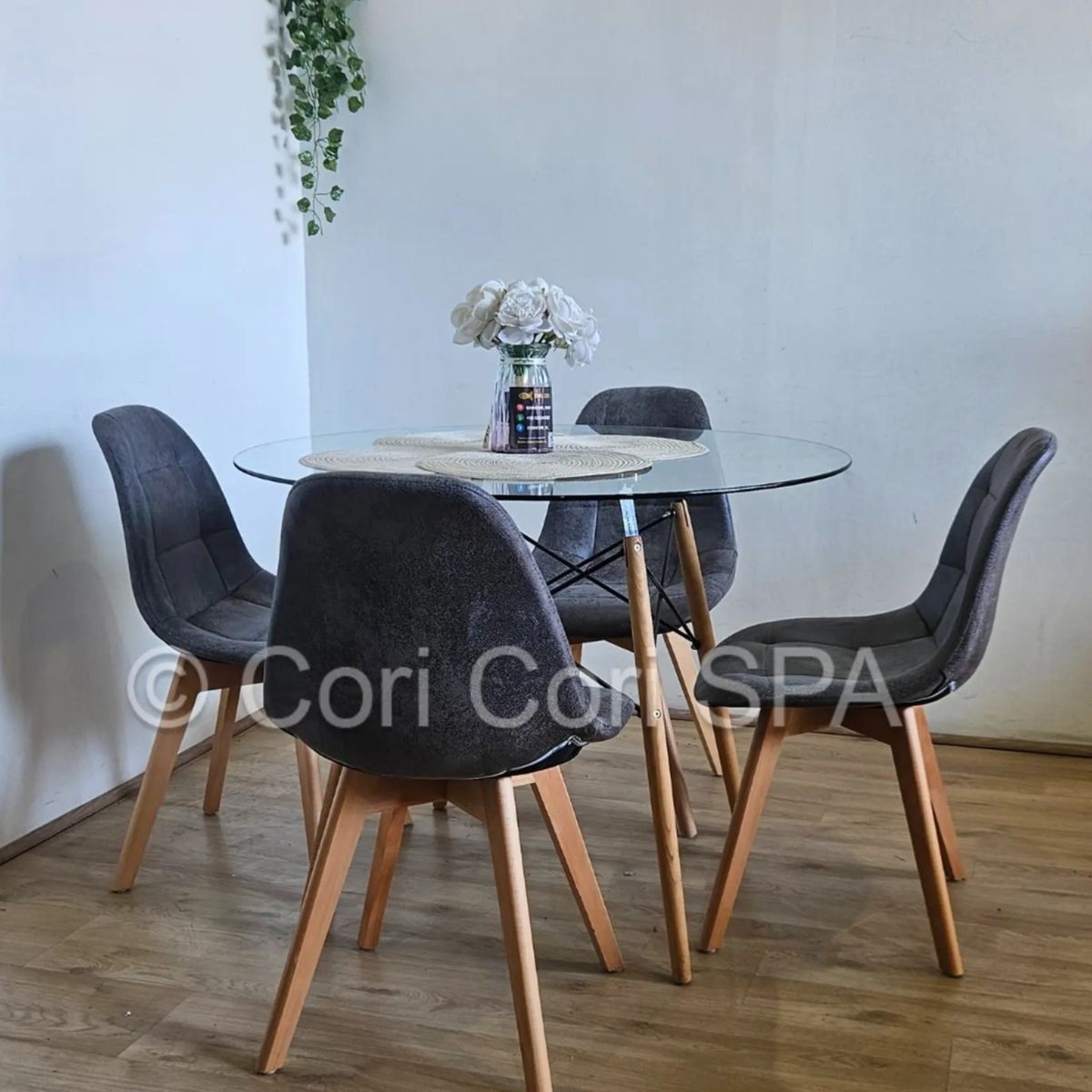 CORI CORI - Comedor Mesa Eames Vidrio 120cm + 4 Sillas Capitonne Ecocuero Vintage