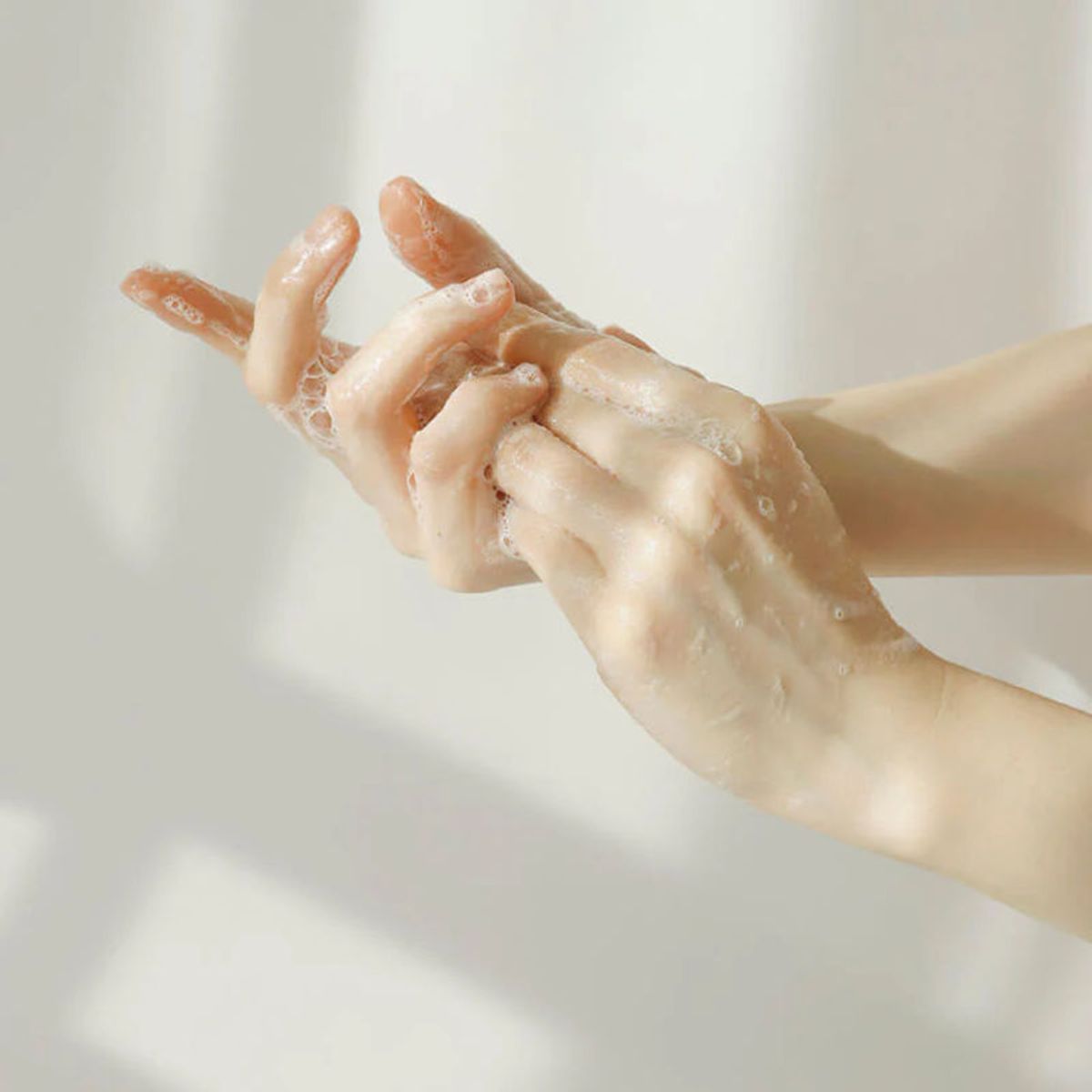 BEAUTY OF JOSEON - Limpiador en Gel Coreano Green Plum Refreshing