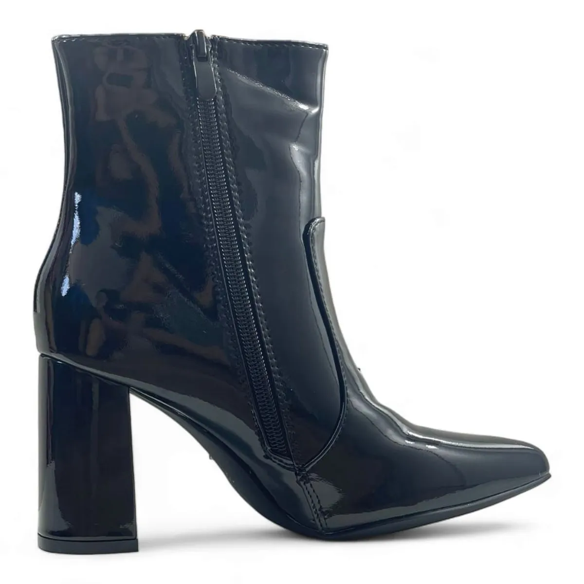 CARBIN - Botines Charol Con Taco 7 cms Punta Fina