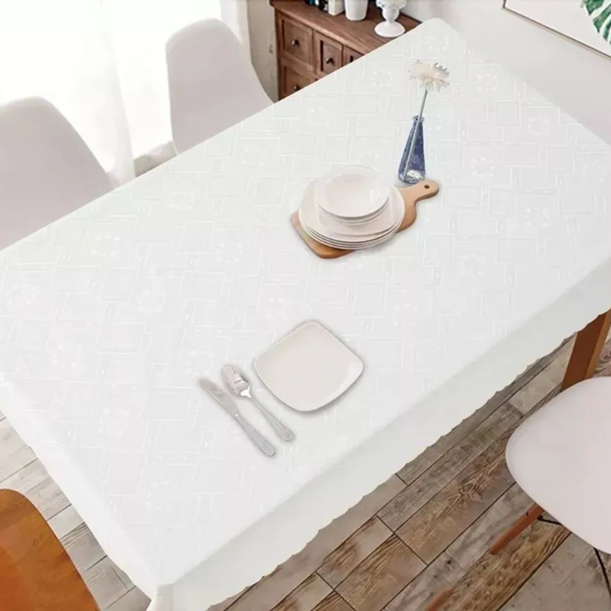 GENERICO - Mantel rectangular 140x220cm blanco con diseños