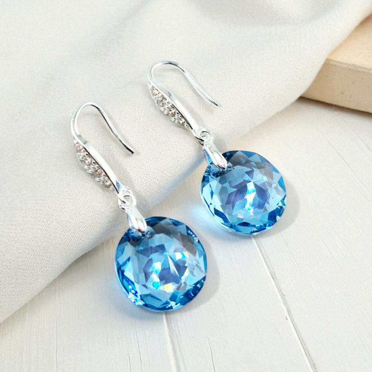 JOYAS MONTERO - Aros Gran Gracia Plata 925 creado con cristales de Swarovski® Aquamarine