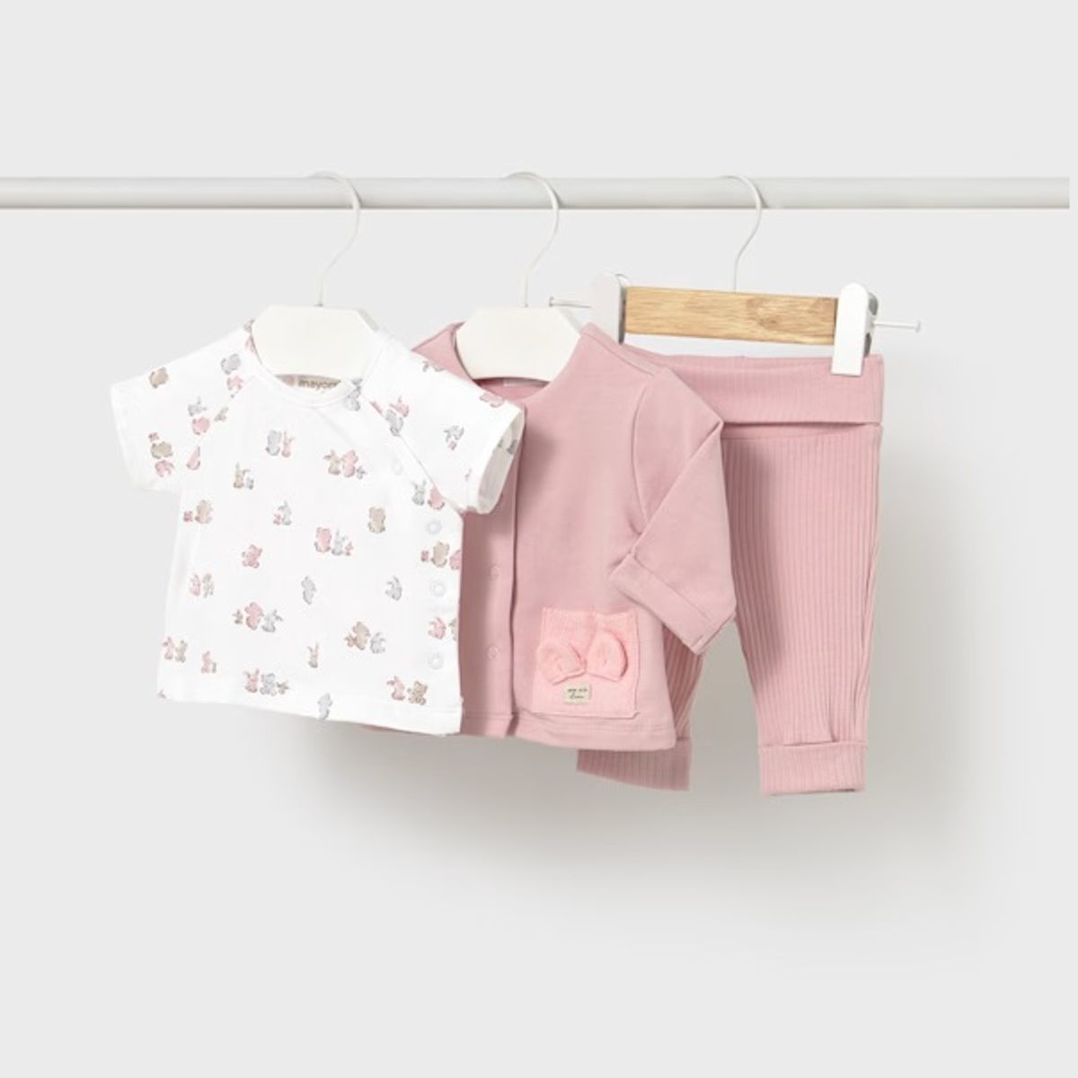 MAYORAL - Conjunto tipo Chándal con camiseta estampada recién nacida