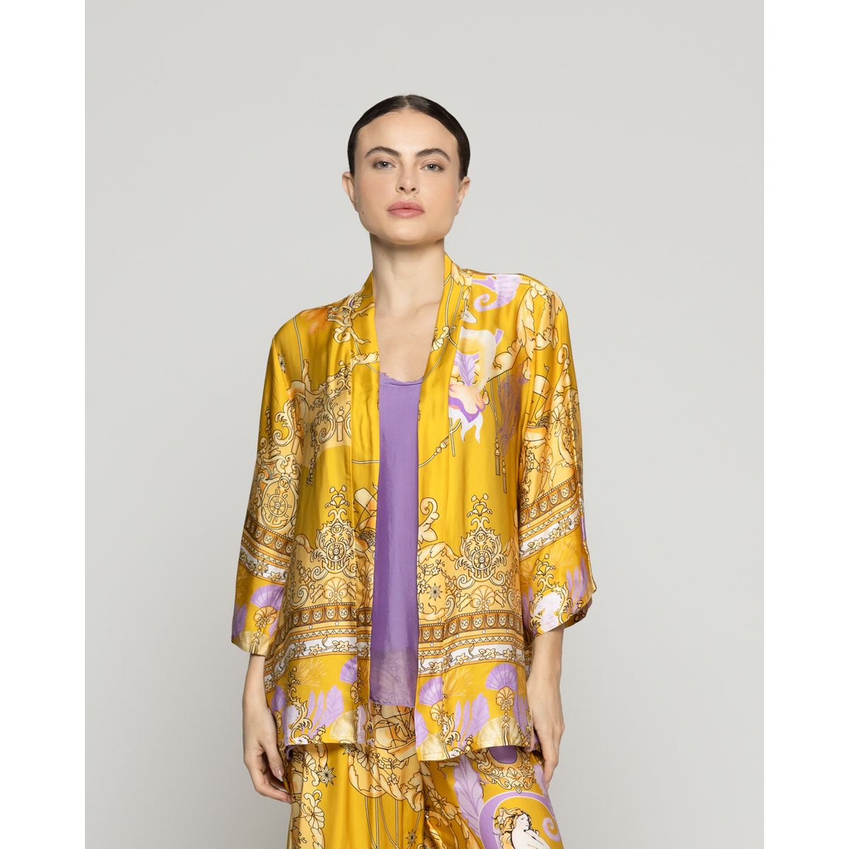 LINEATRE - Tapado Mujer Daniella Spolverino Satinado Amarillo Lineatre