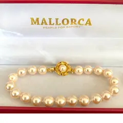 MALLORCA - PULSERA PERLAS DE 8MM BROCHE FLOR DORADO