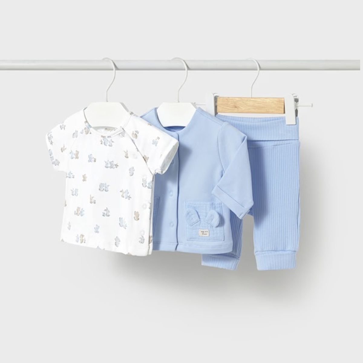 MAYORAL - Conjunto tipo Chándal con camiseta estampada recién nacida