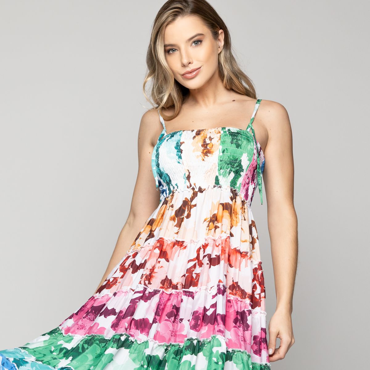 LINEATRE - Vestido Mujer Velinda Con Vuelos Y Elasticado Estampado Multicolor Lineatre