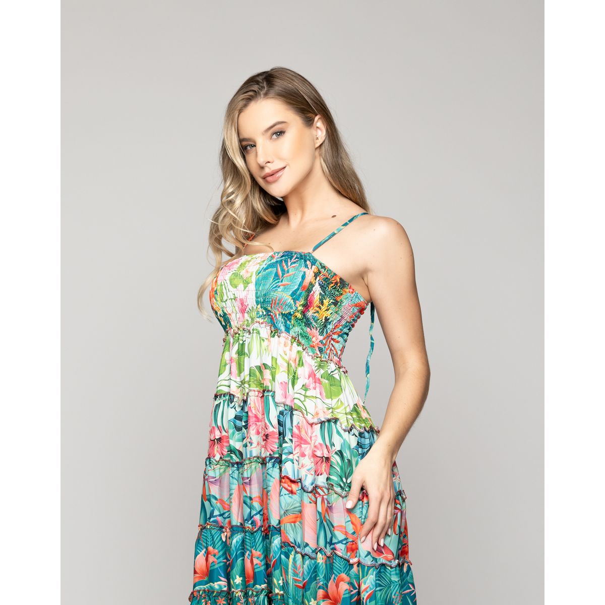 LINEATRE - Vestido Mujer Velinda Con Vuelos Y Elasticado Estampado Tropical Verde Lineatre
