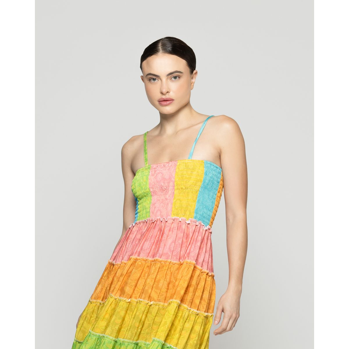 LINEATRE - Vestido Mujer Velinda Con Vuelos Y Elasticado Estampado Arcoiris Lineatre