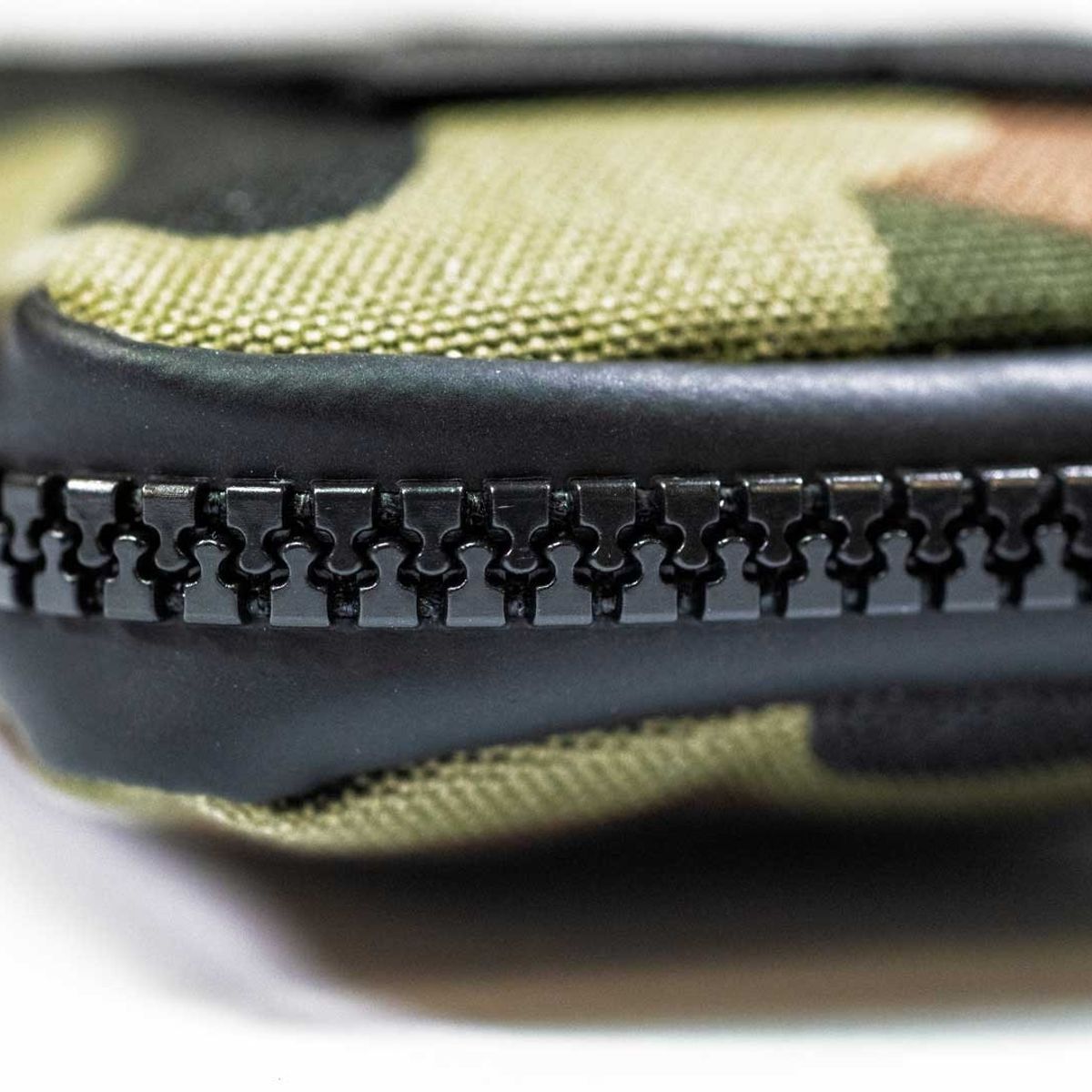 MUC OFF - Estuche camuflage Muc-Off