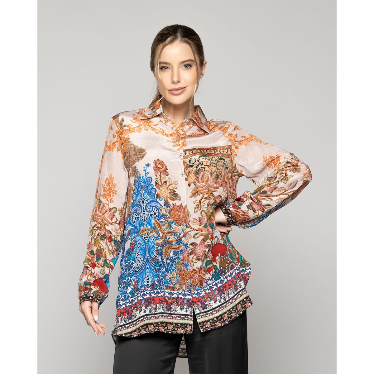LINEATRE - Blusa Mujer Belia Satinada Estampado Flores Rosada  Lineatre