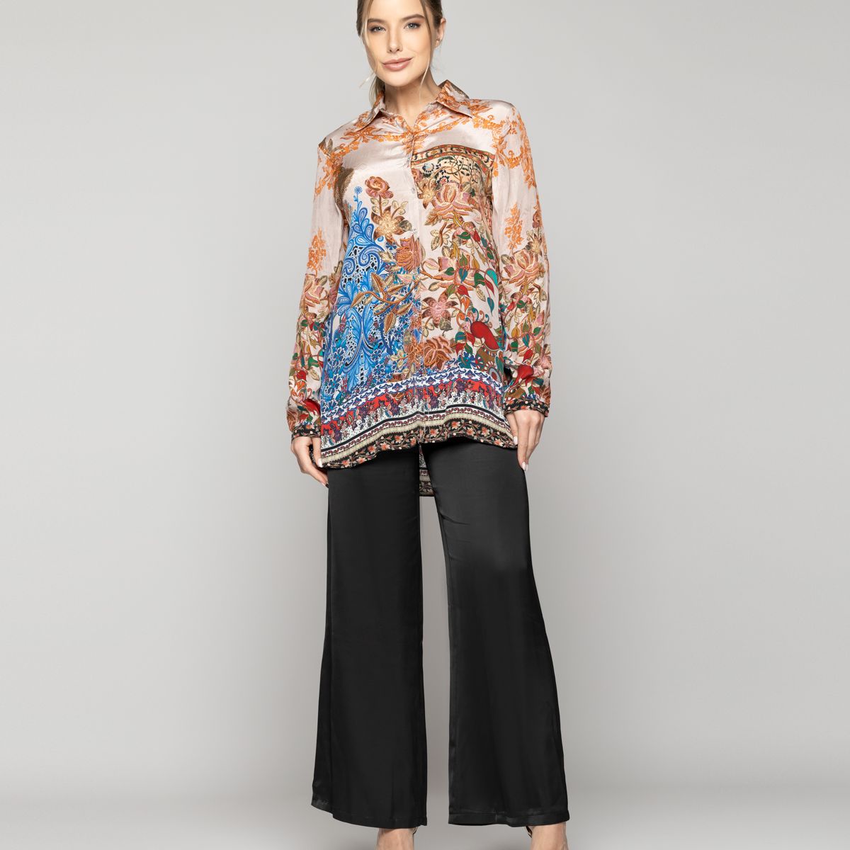 LINEATRE - Blusa Mujer Belia Satinada Estampado Flores Rosada  Lineatre