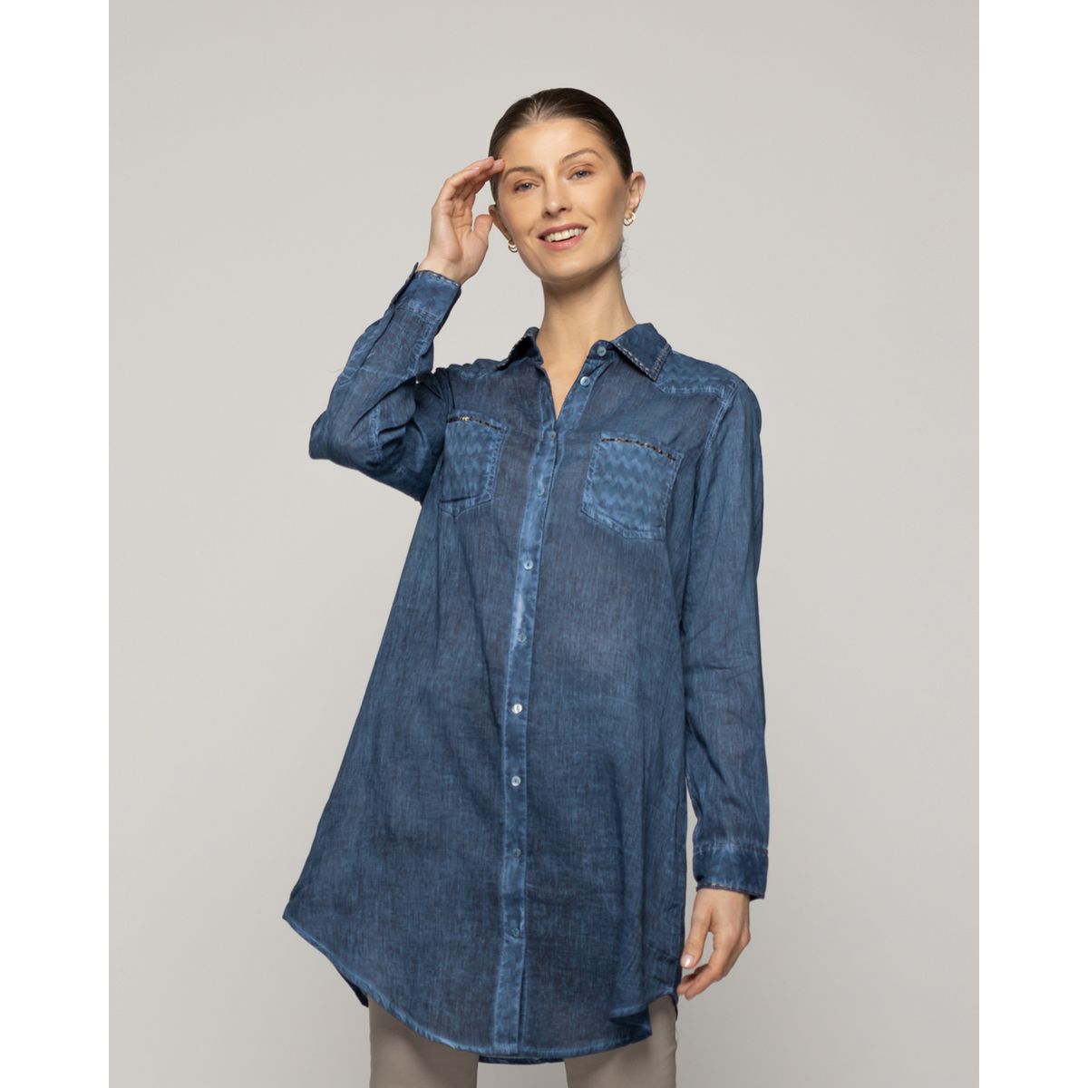 LINEATRE - Blusa Mujer Biddy  Larga Tipo Jeans Bolsillo Frontal Y Detalle Lentejuelas Azul Lineatre