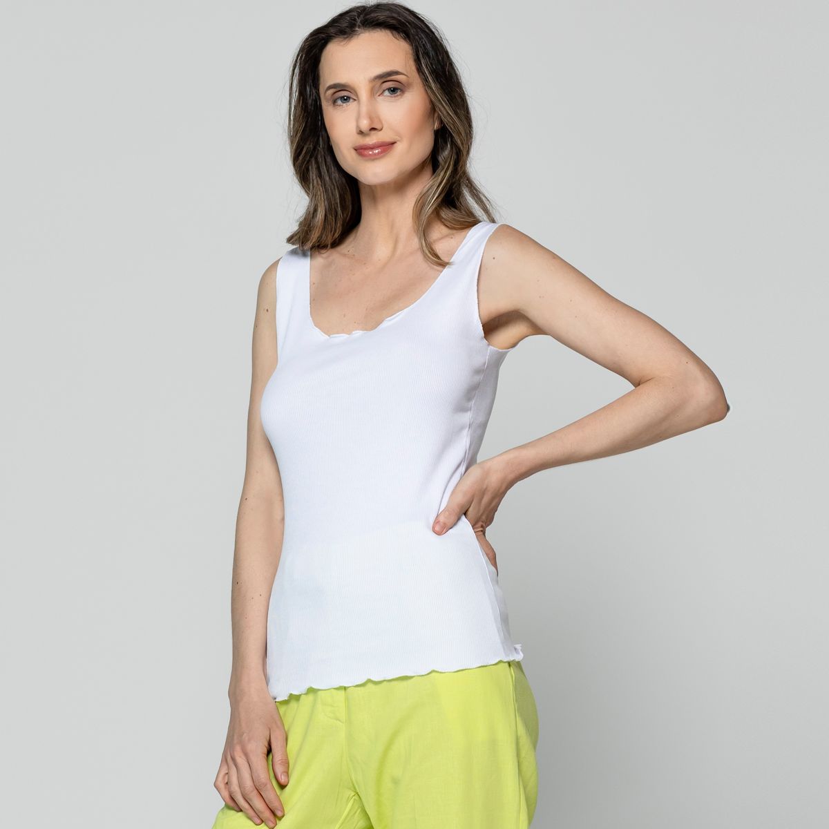 LINEATRE - Top Mujer Básico Tommasa Acanalado Sin Mangas Blanco Lineatre