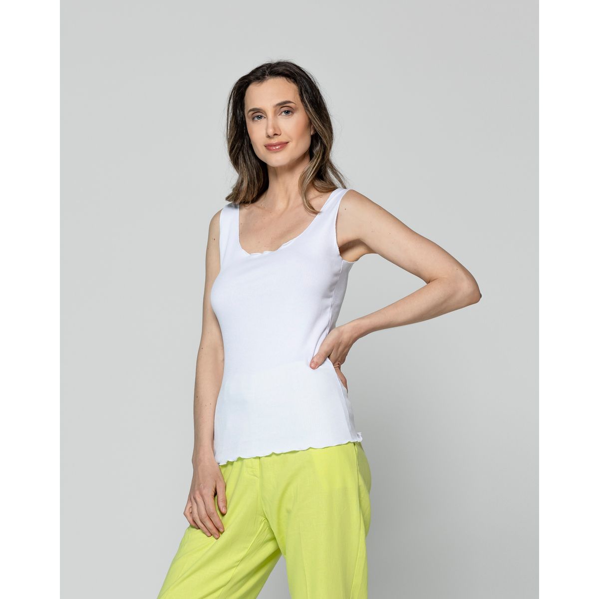 LINEATRE - Top Mujer Básico Tommasa Acanalado Sin Mangas Blanco Lineatre