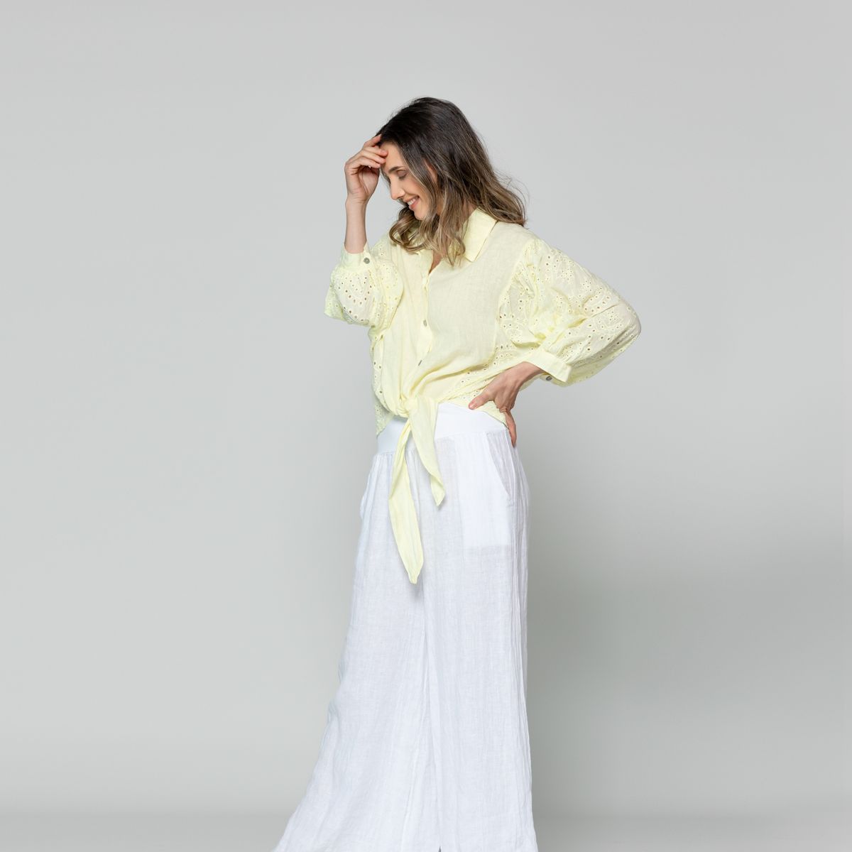 LINEATRE - Blusa Mujer Benilda Lino Con Broderie Ajustable En La Cintura Amarilla Lineatre