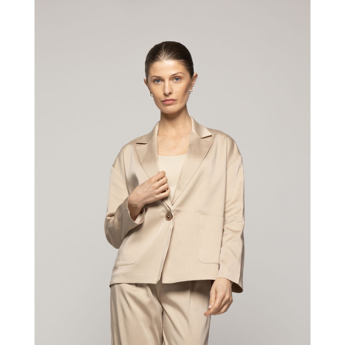 LINEATRE - Chaqueta Mujer Tipo Blazer Clarissa Semiformal Verde Fango Lineatre