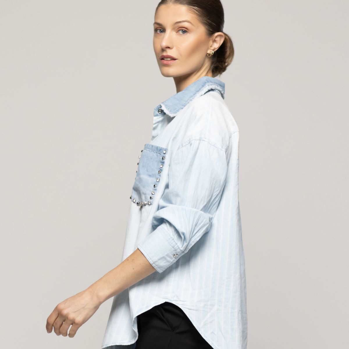 LINEATRE - Camisa Mujer Lorenza Jeans Con Tachas Bicolor Lineatre