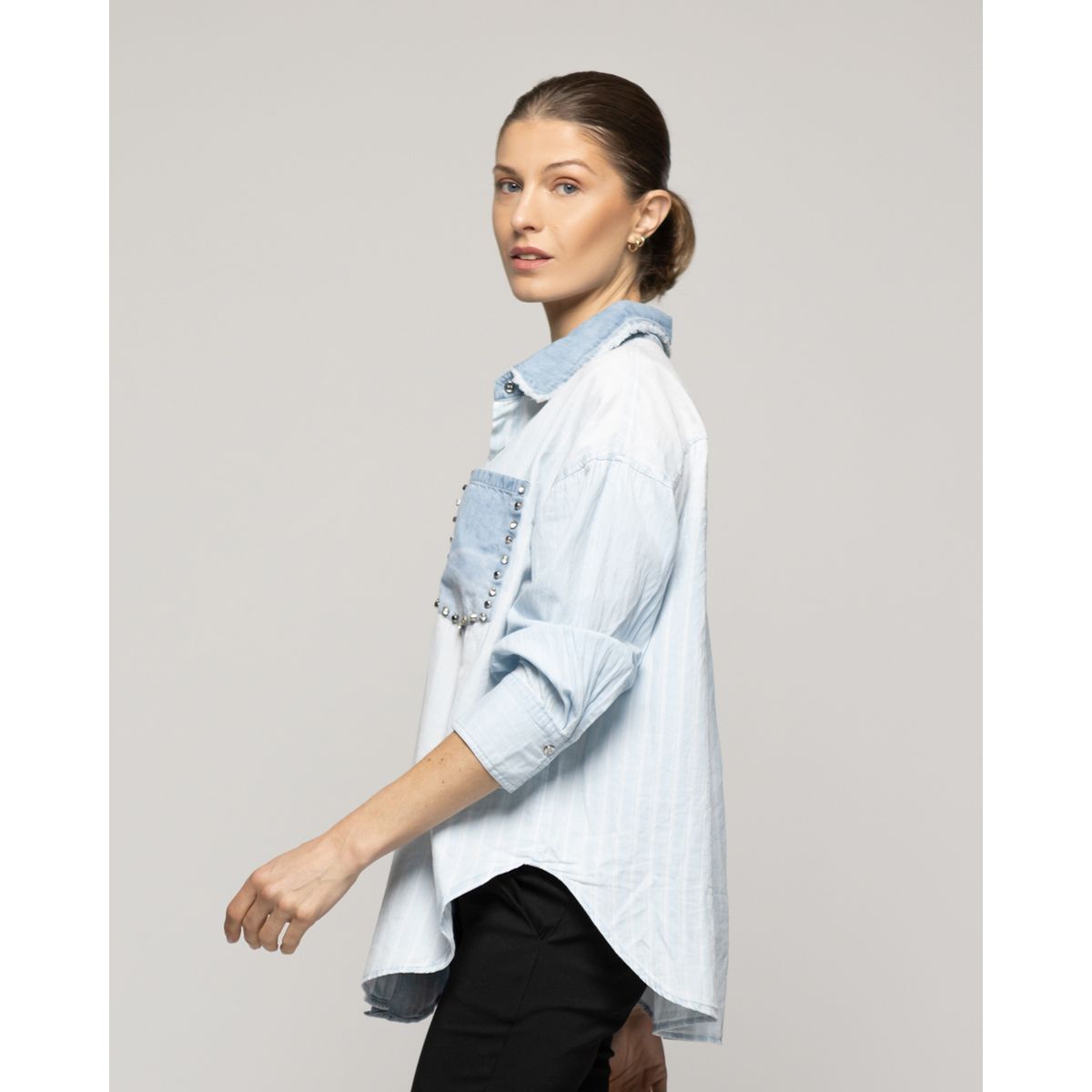 LINEATRE - Camisa Mujer Lorenza Jeans Con Tachas Bicolor Lineatre