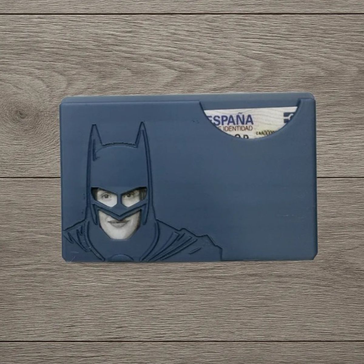 GENERICO - Tarjetero Documentos - Batman
