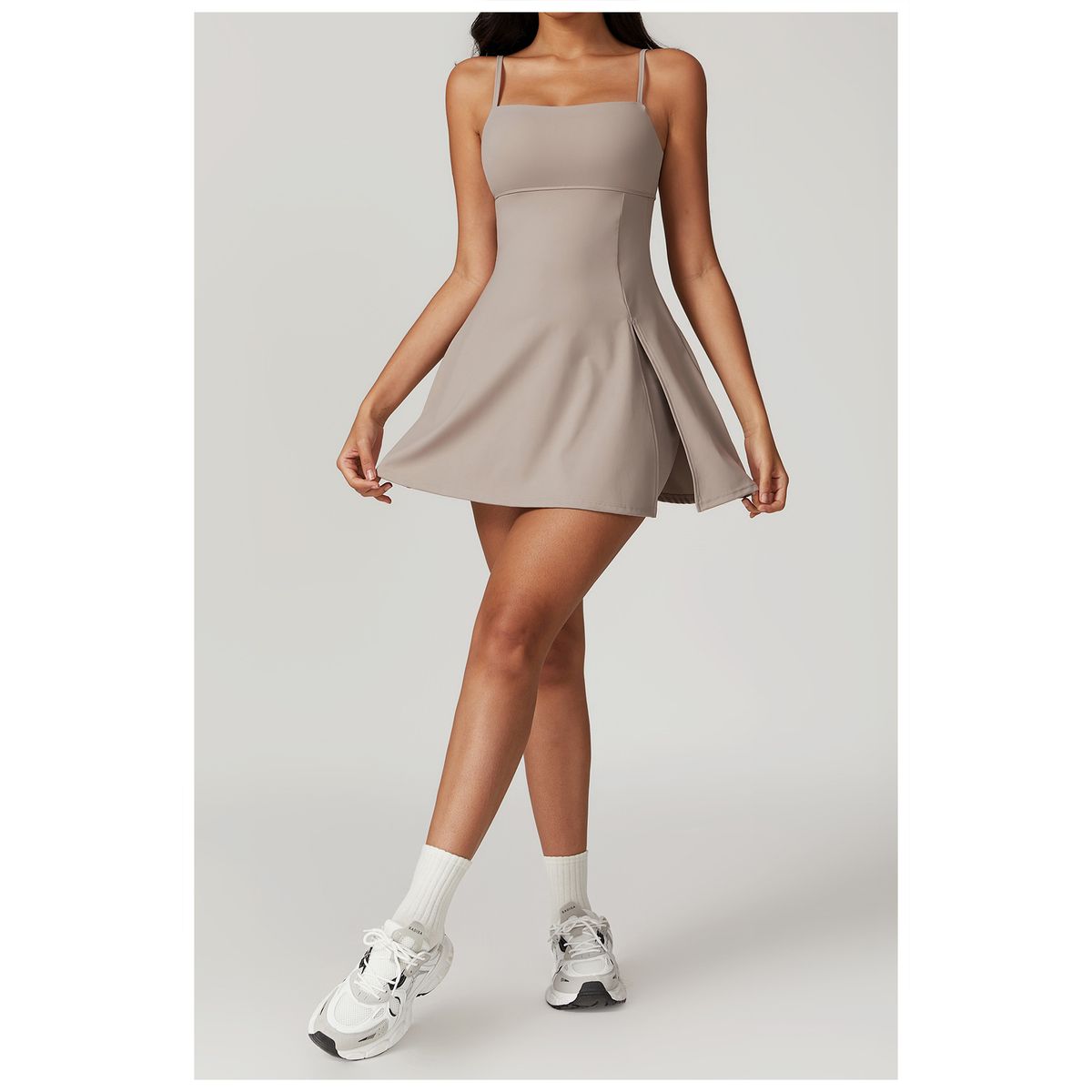 VELVET - Vestido Deportivo Aurora Crema Mujer