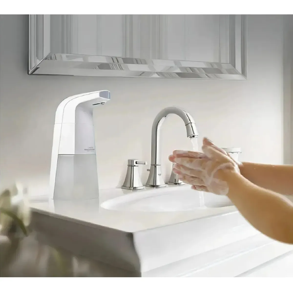 MOVI - Dispensador de Jabón automático