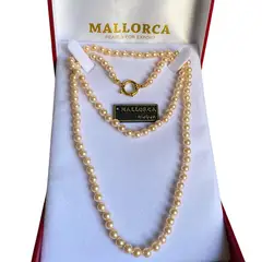 MALLORCA - COLLAR PERLAS DE 60CMS DE LARGO BROCHE TIMÓN DORADO
