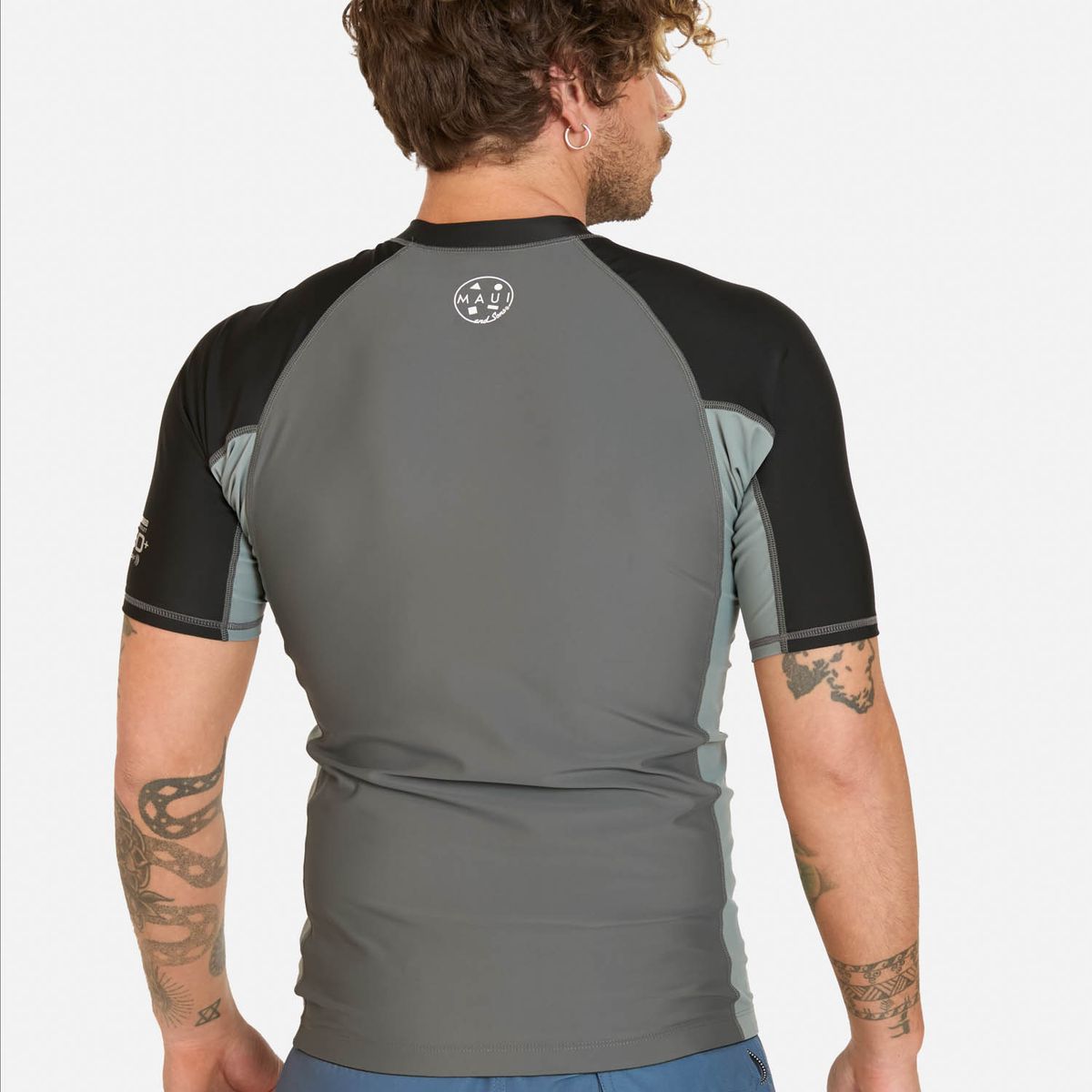 MAUI AND SONS - Polera UVP Zairu Gris Hombre Maui And Sons