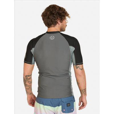 Imagen 2 del producto Polera UVP Zairu Gris Hombre