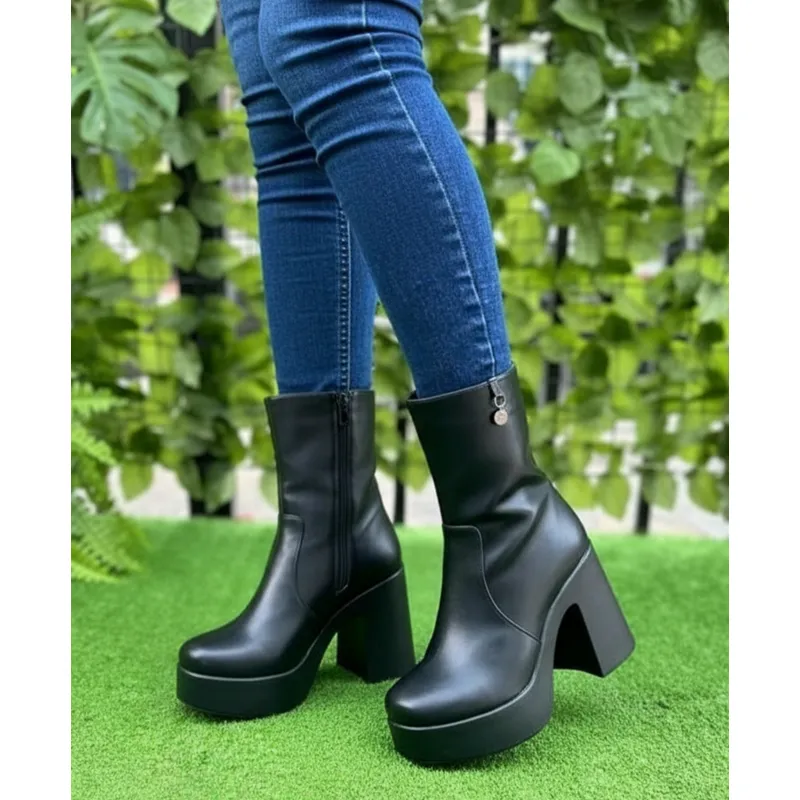 SNOOPY - Botin Mujer Taco Alto con Plataforma M197