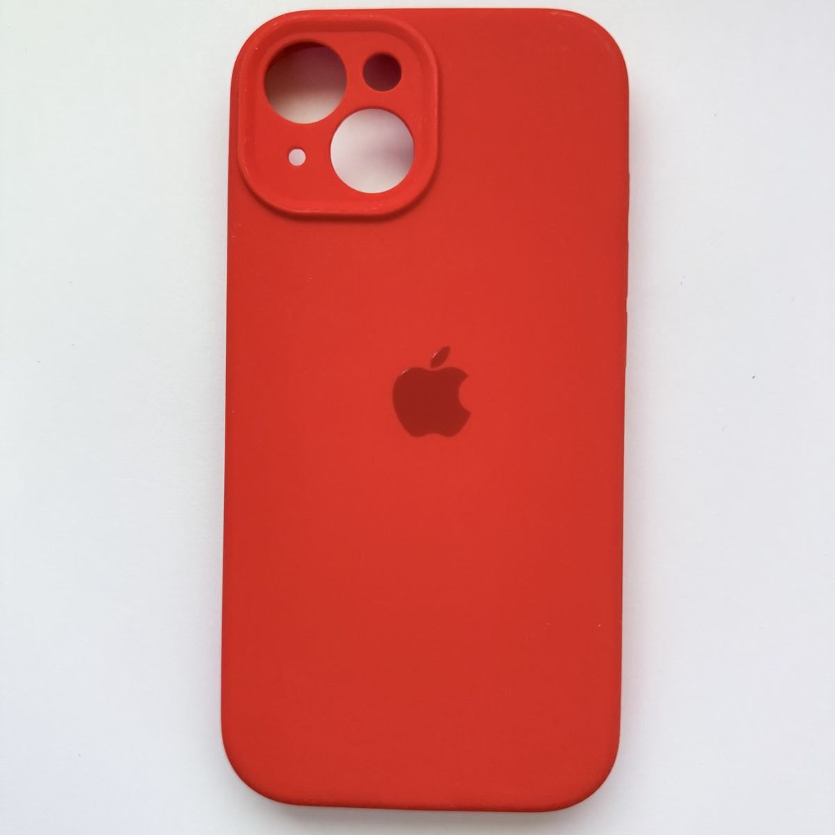 GENERICO - Funda de Silicona c/Logo para iPhone 15 Tapa Camara Color Rojo
