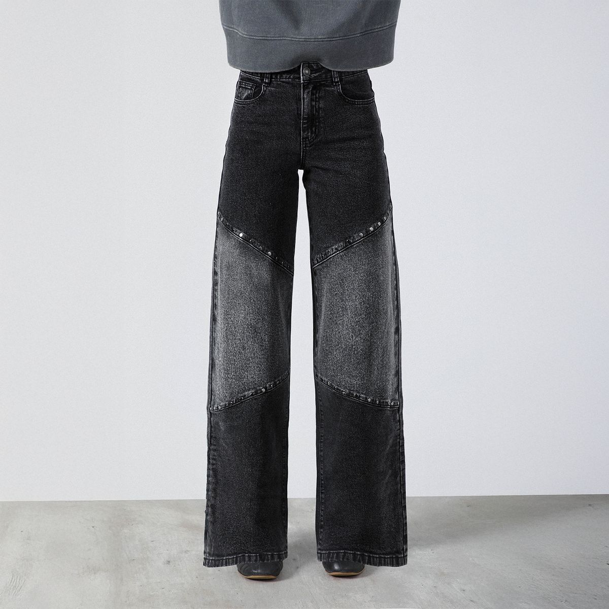 RAINDOOR - Pantalón Cortes Tachas Negro R Mujer Raindoor