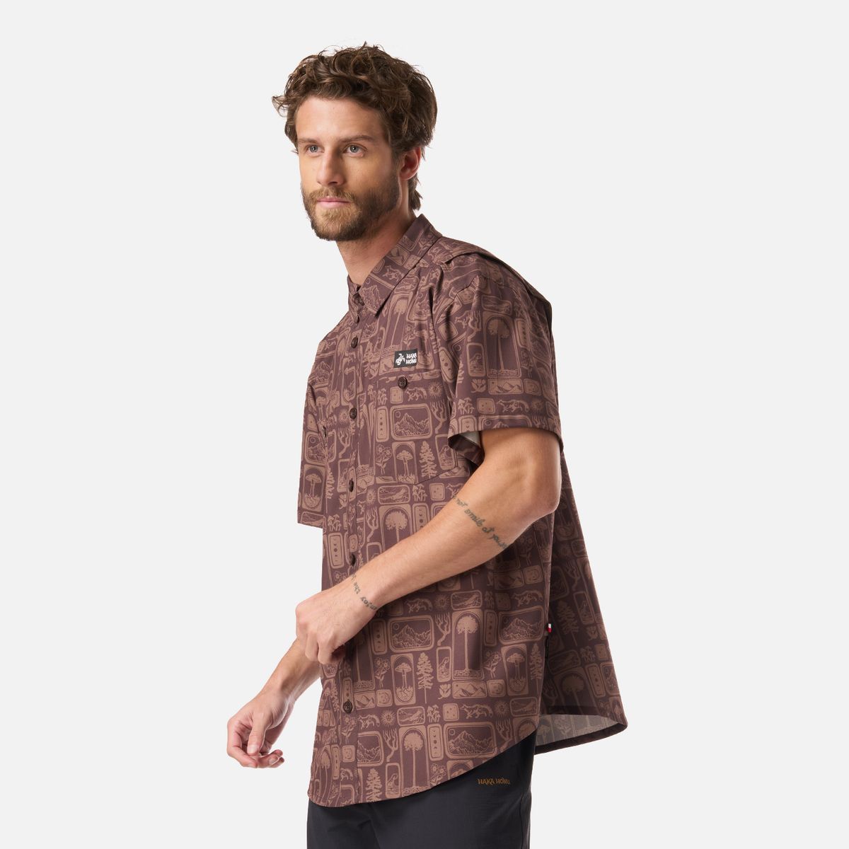 HAKA HONU - Camisa Hombre Cumbre Manga Corta Print Cafe Haka Honu