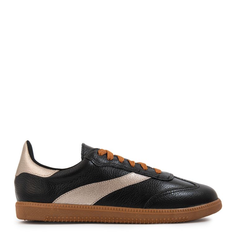 Zapatilla noa cuero negro