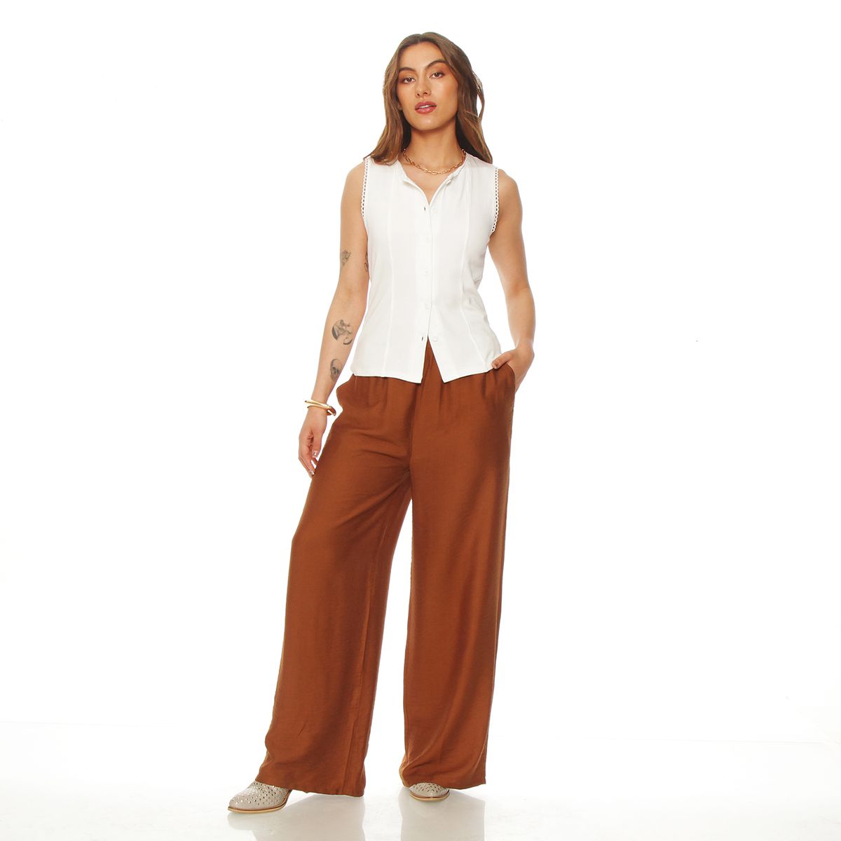 WADOS - POLERA SIN MANGA ABOTONADA EN DELANTERO ESCOTE REDONDO