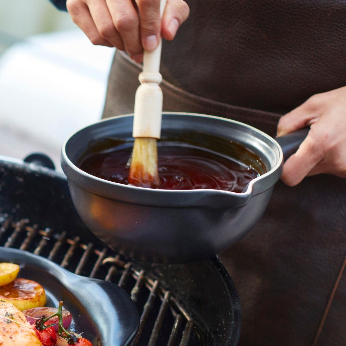 EMILE HENRY - Salsero Para Parrilla BBQ Negro