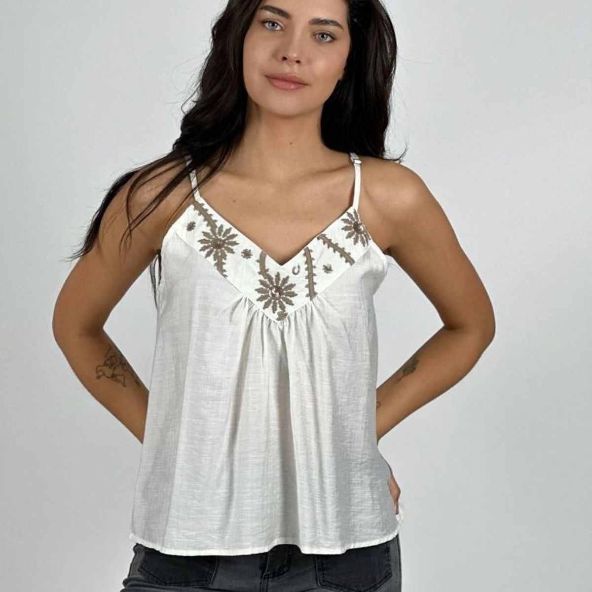 ENIGMATICA BOUTIQUE - Polera Lino Lencera Bordes Boho