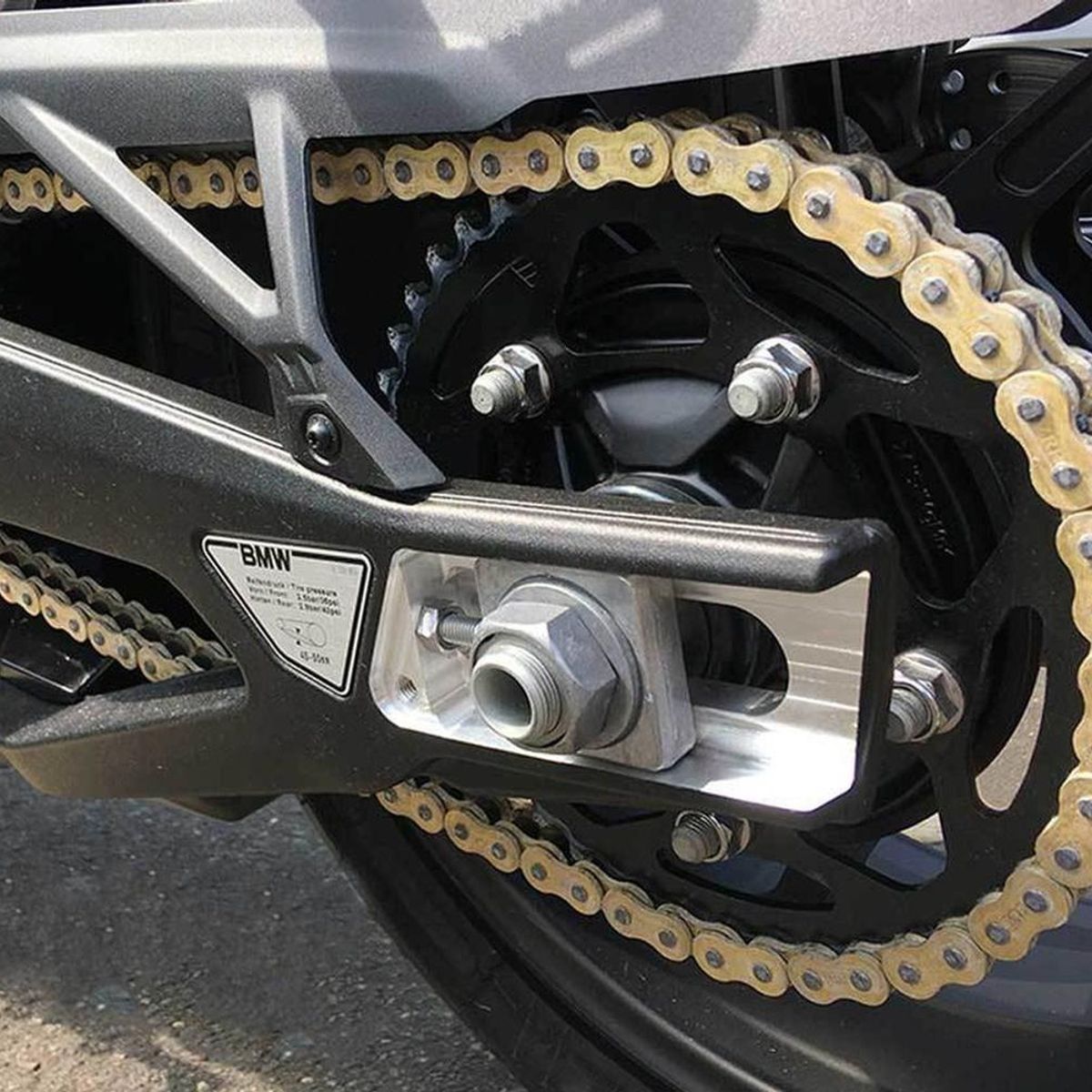 GENERICO - Kit De Transmision Moto Honda Cb190r C/ Cadena Dorada