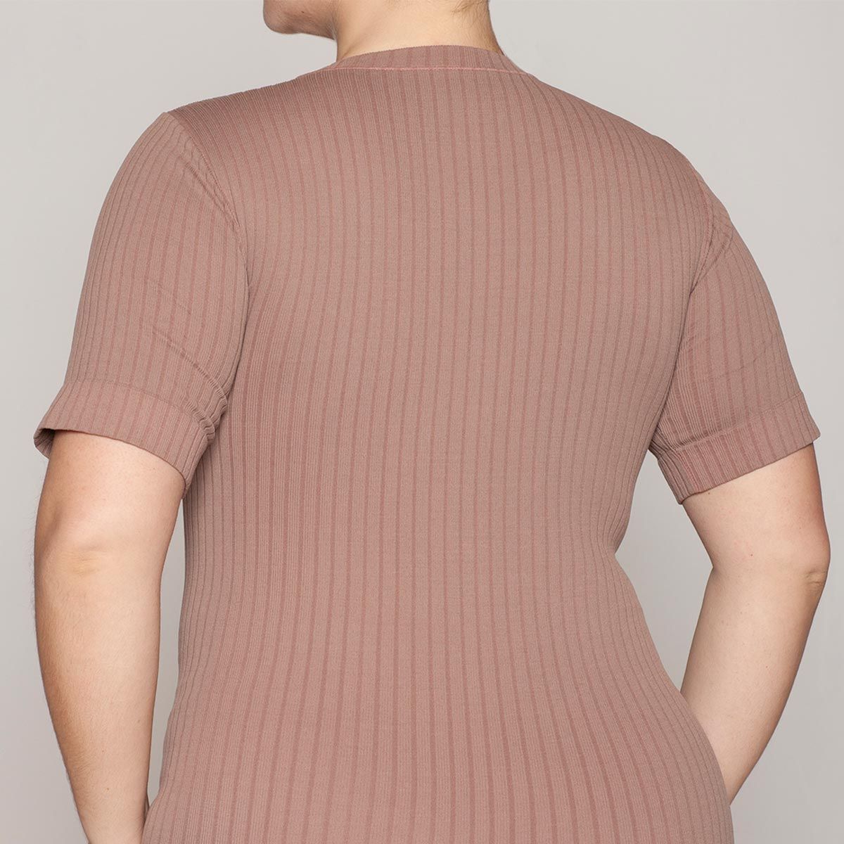 MONARCH - Polera Suave Acanalado Seamless Lasst