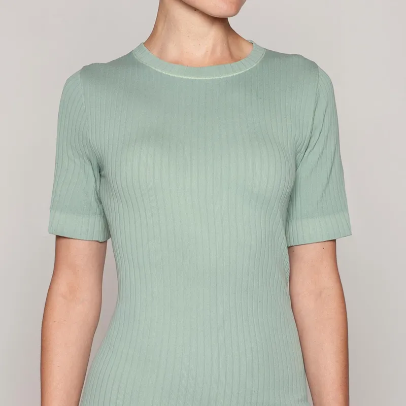 MONARCH - Polera Suave Acanalado Seamless Lasst